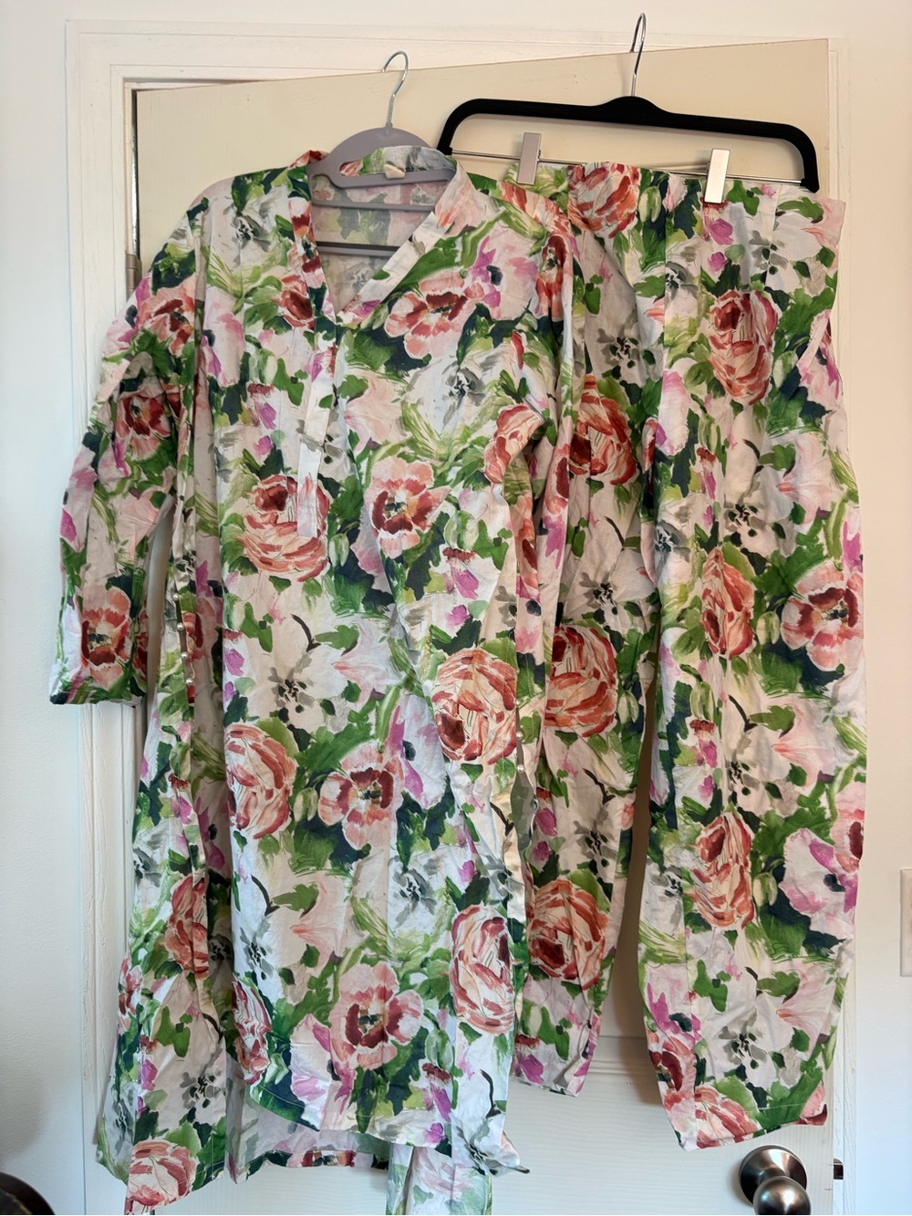 Floral V-Neck Women’s Top in Pink and Green
